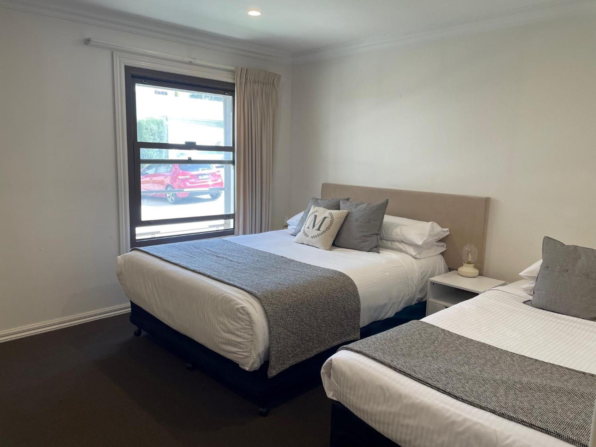 Millthorpe Motel Eksteriør billede